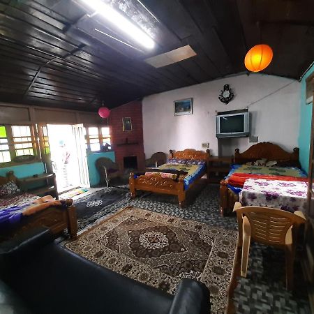 Dostel: Backpacker Hostel โกไดกานัล ภายนอก รูปภาพ