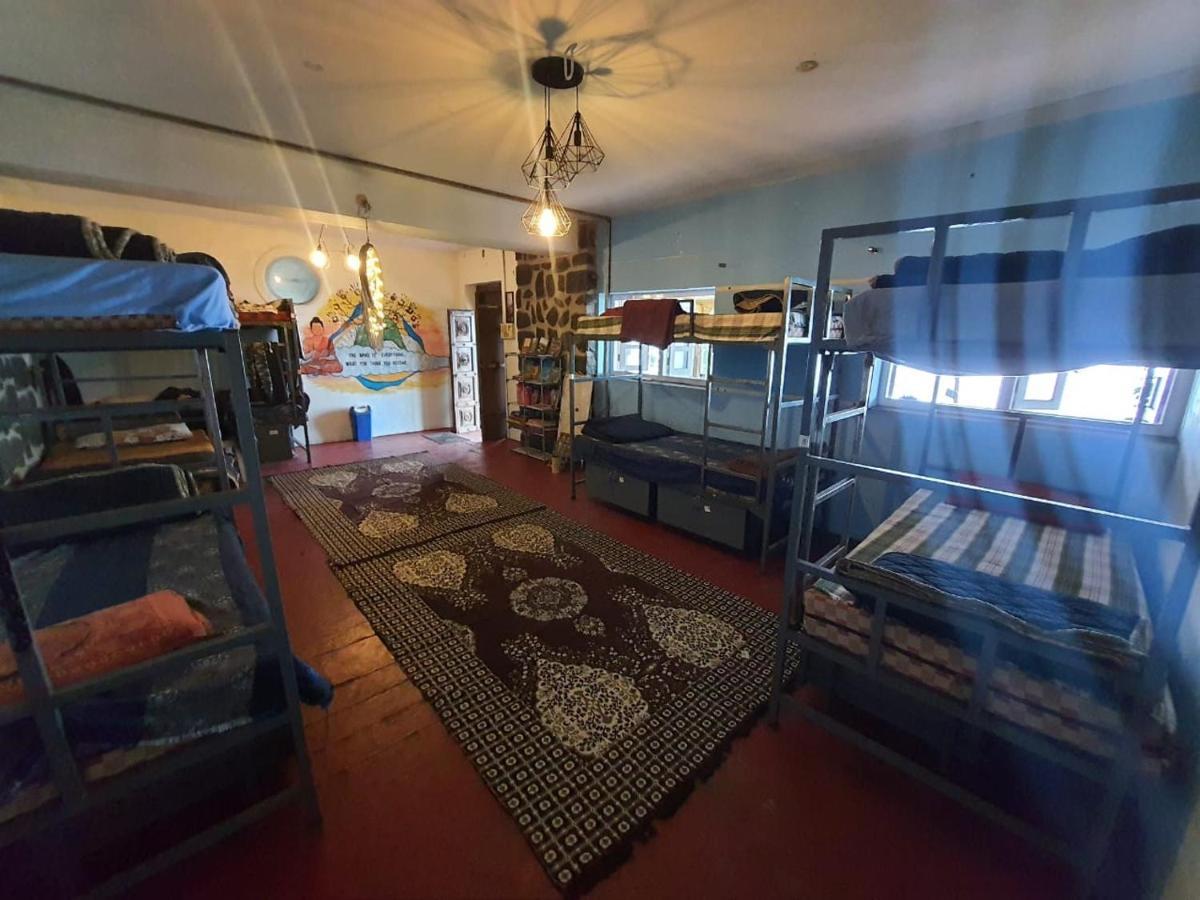 Dostel: Backpacker Hostel โกไดกานัล ภายนอก รูปภาพ
